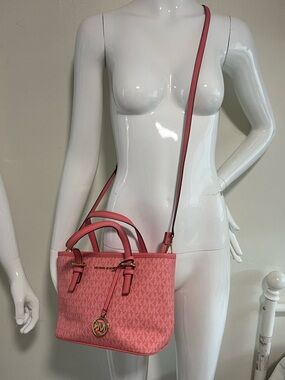 Michael kors Jet Set Travel Extra-Small Logo Top-Zip Tote Bag.